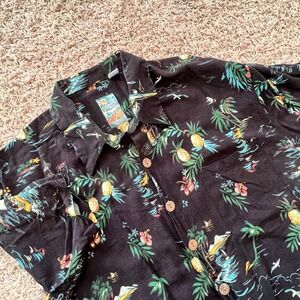 Pineapple Moon Men's XL‎ Aloha Hawaiian Shirt Tropical Print Black